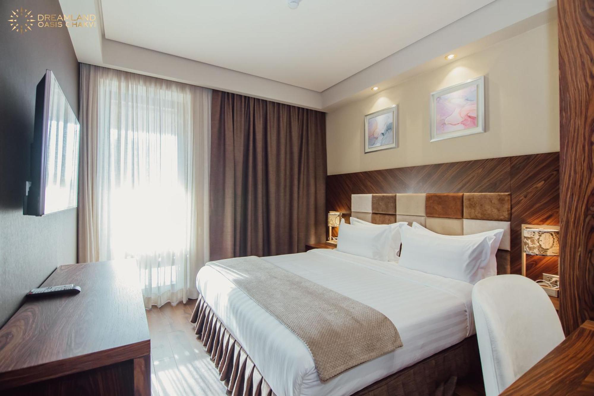 Dreamland Oasis Aparthotel Kobuleti Exterior photo