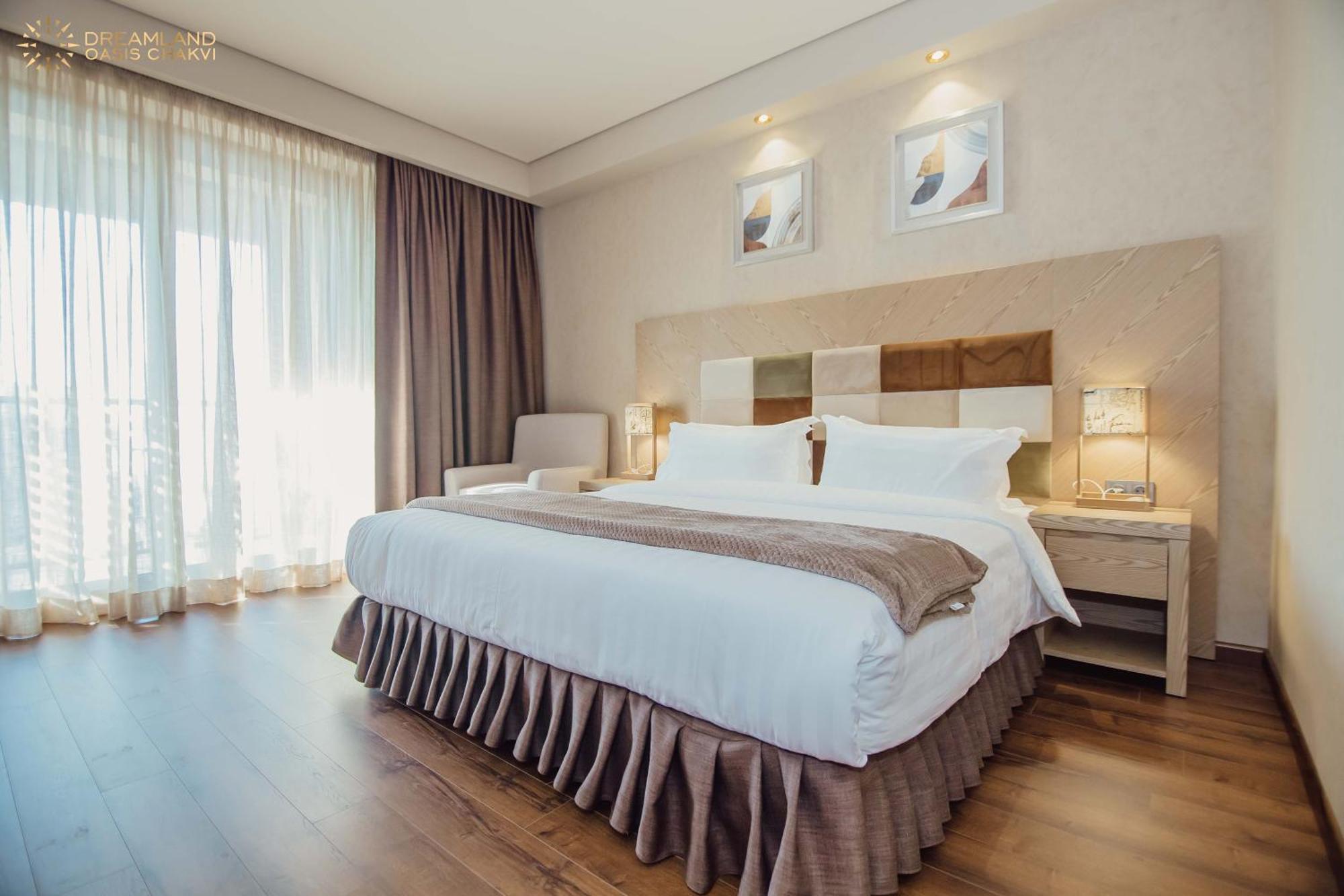 Dreamland Oasis Aparthotel Kobuleti Exterior photo