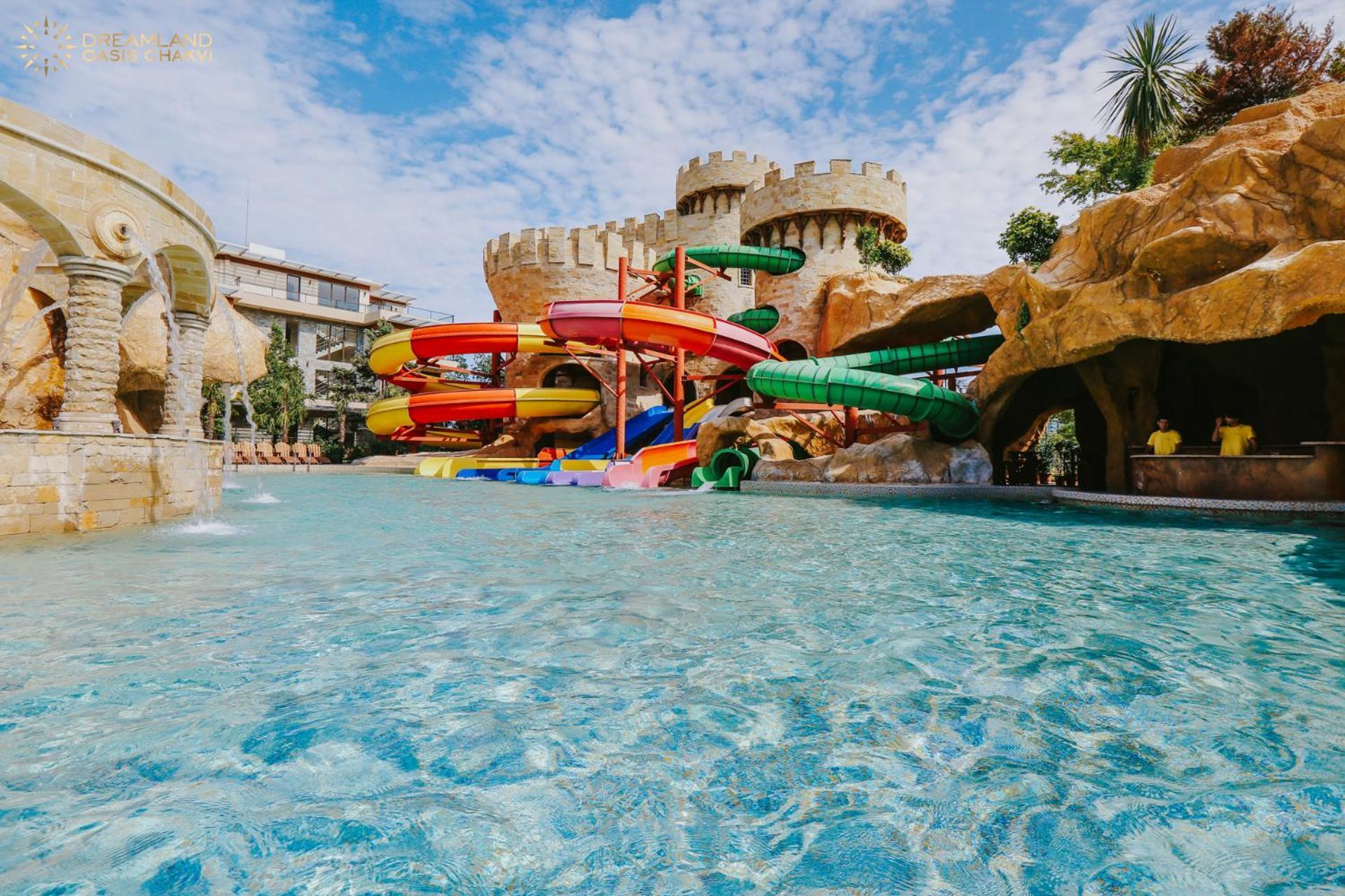 Dreamland Oasis Aparthotel Kobuleti Exterior photo